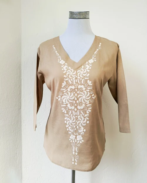 Blusa en V | Perlas | Beige